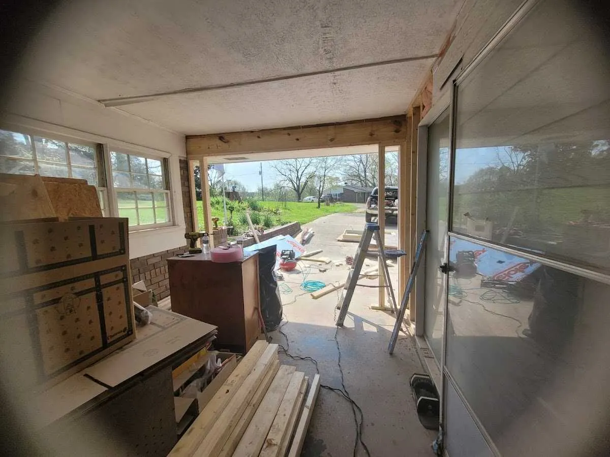 Air movers and dehumidifier for Drying & Dehumidification in Miramar